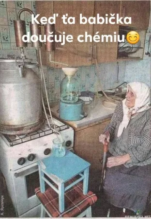 Když babička doučuje chemii